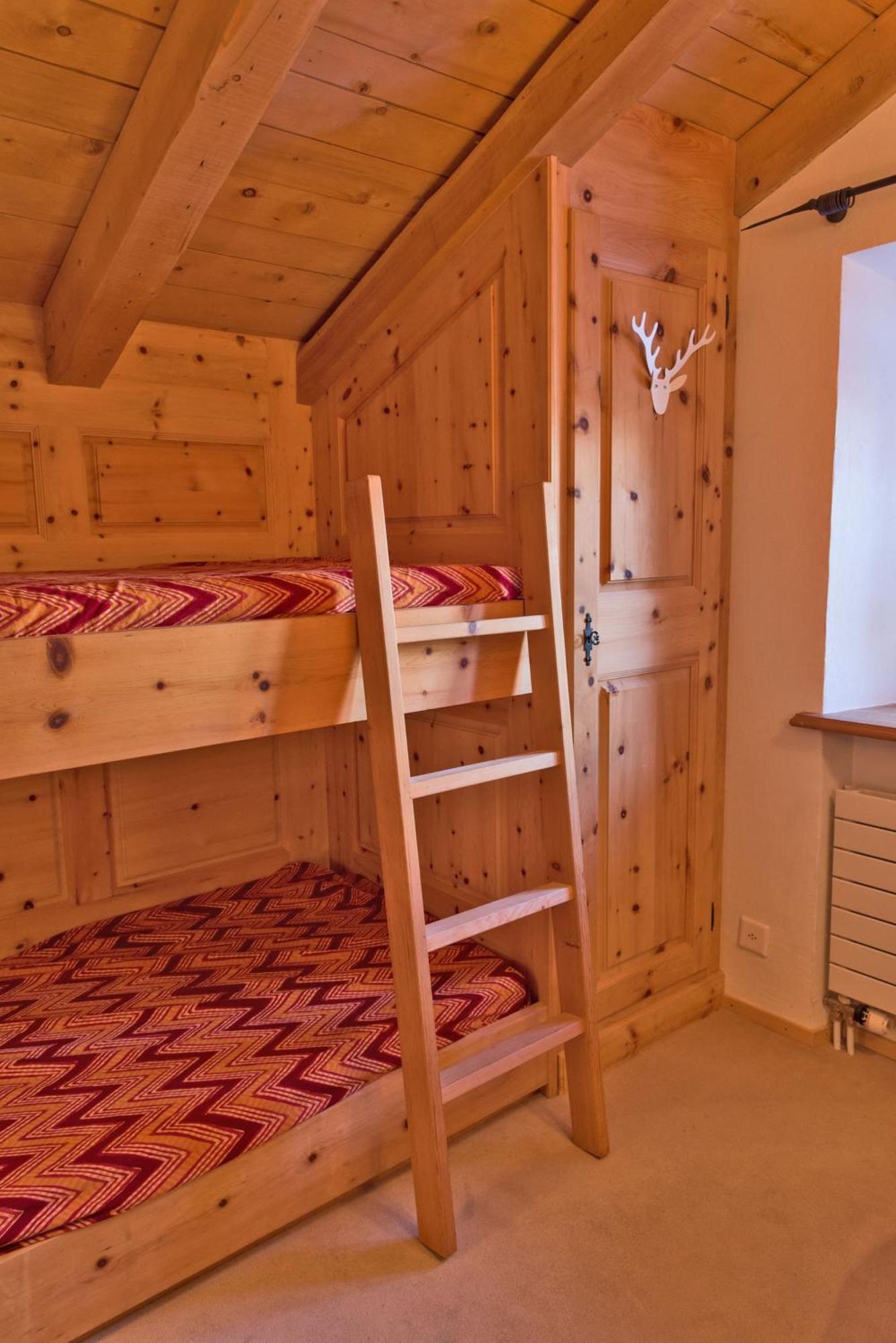 Chalet Gulas - La Punt-Chamues-Ch Dış mekan fotoğraf