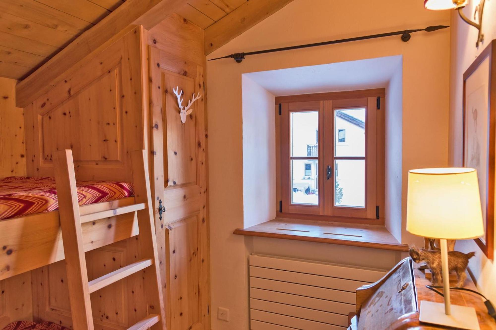 Chalet Gulas - La Punt-Chamues-Ch Dış mekan fotoğraf